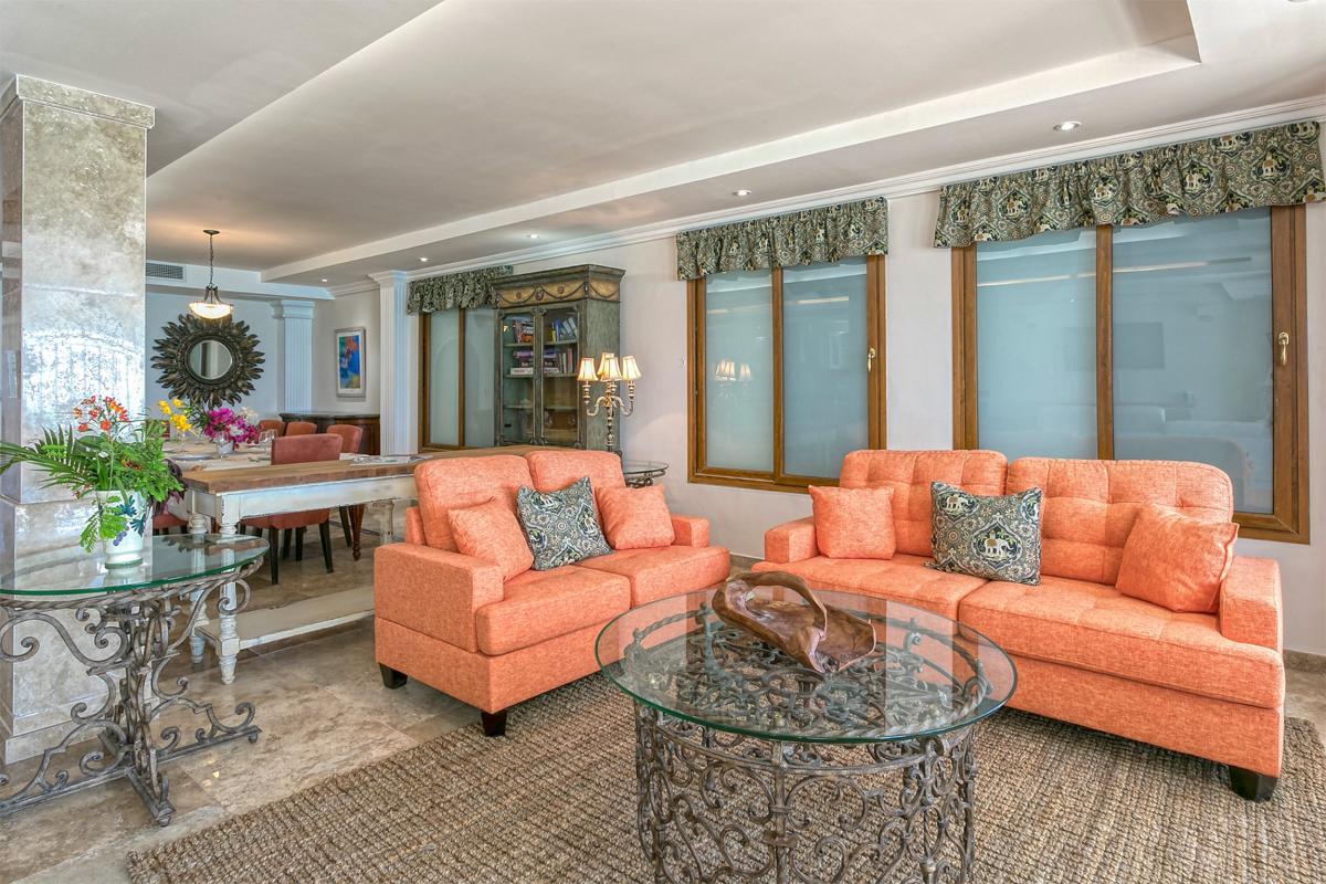 Villa rental St Martin - Sofa and living room